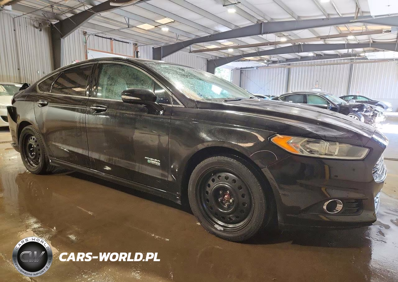 2014 Ford Fusion Titanium Phev VIN:3FA6P0SU9ER382905 - 4