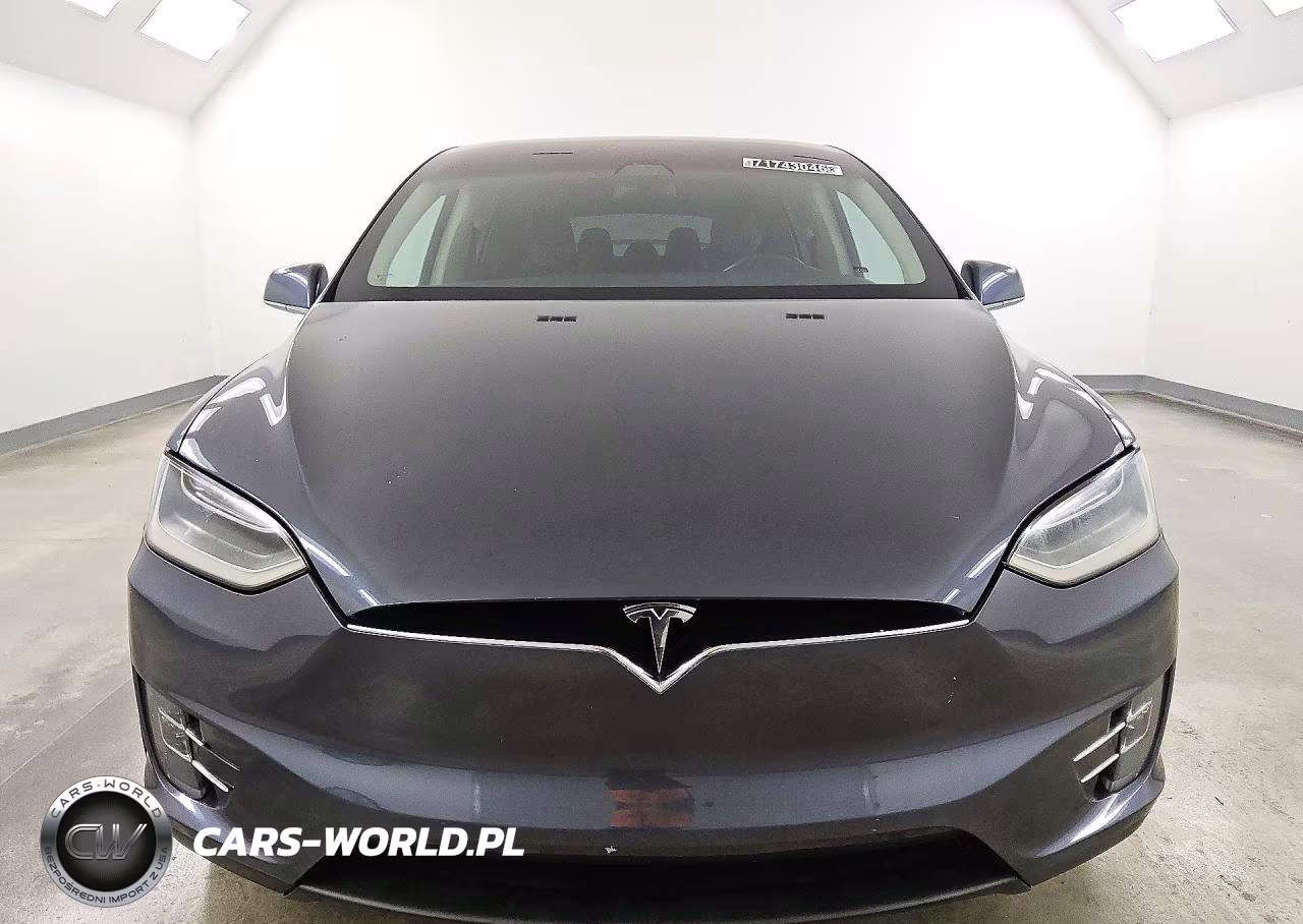 2018 Tesla Model X VIN:5YJXCAE21JF102903 - 5