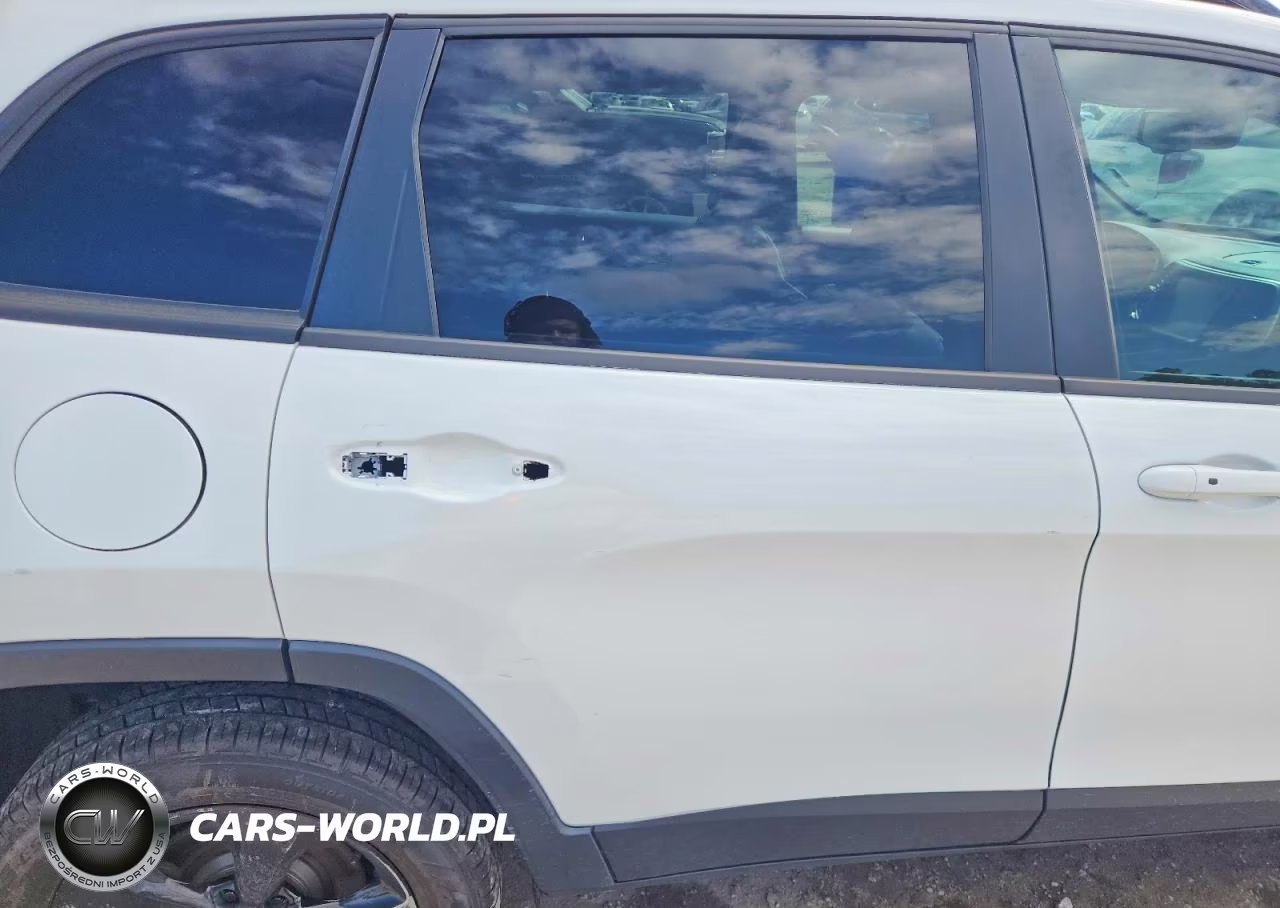 2018 Jeep Cherokee Limited VIN:1C4PJMDX0JD571816 - 10