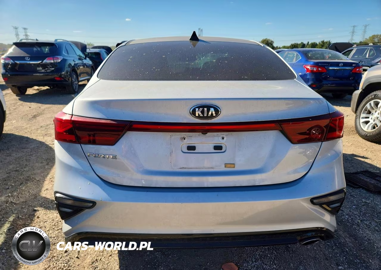 2021 Kia Forte Lxs VIN:3KPF24AD0ME305671 - 6