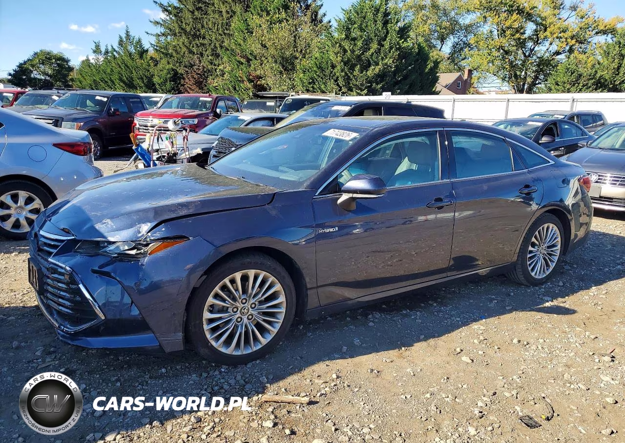 2019 Toyota Avalon Hybrid Limited