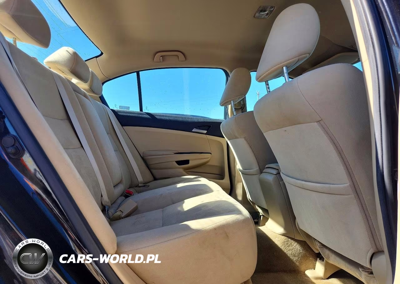 2011 Honda Accord Lx VIN:1HGCP2F30BA129103 - 10