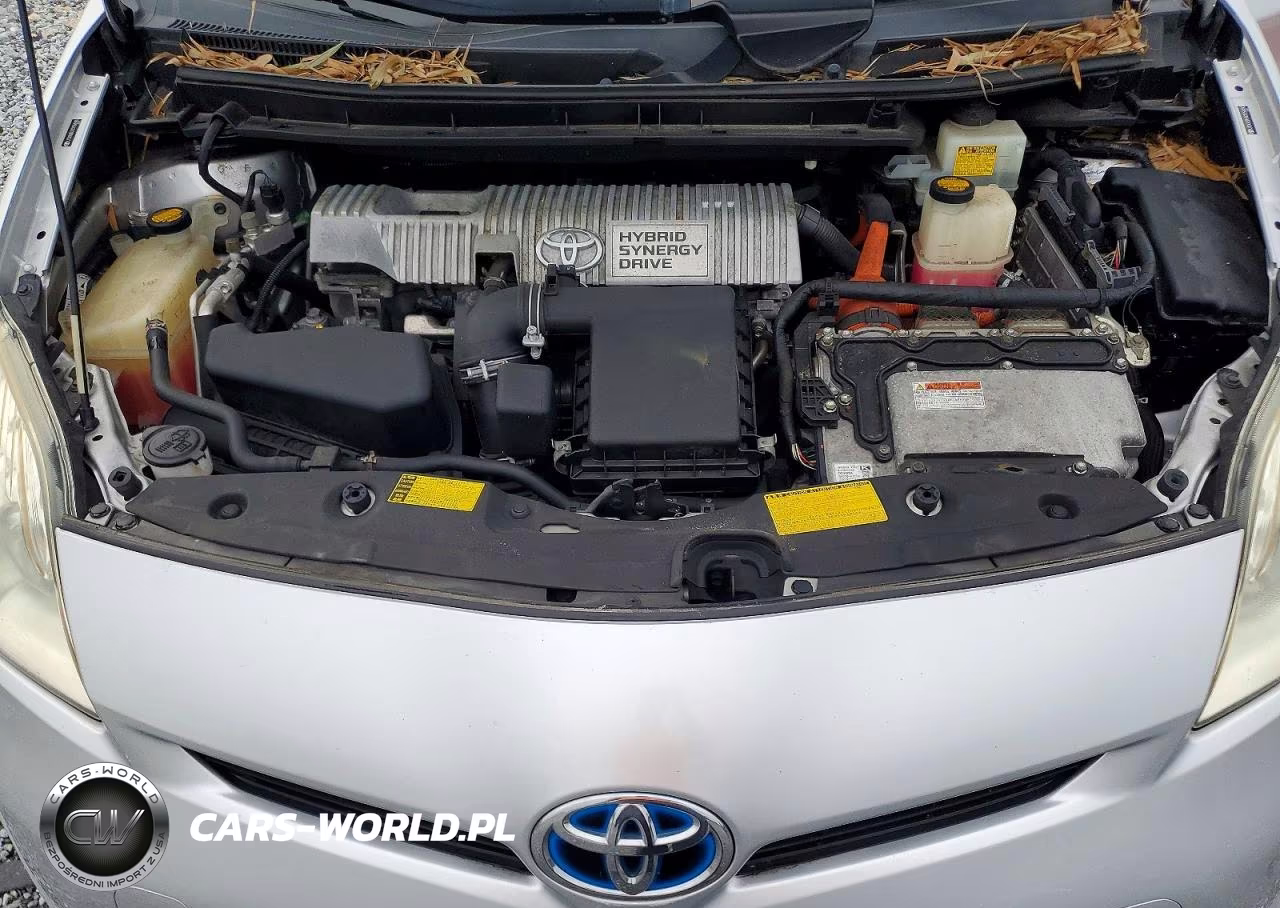 2012 Toyota Prius Two VIN:JTDKN3DU1C1558480 - 12