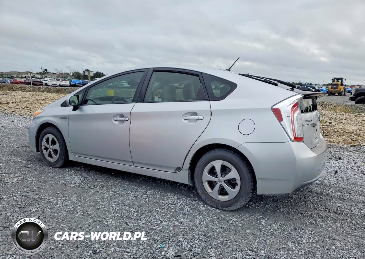 2012 Toyota Prius Two VIN:JTDKN3DU1C1558480 - 2