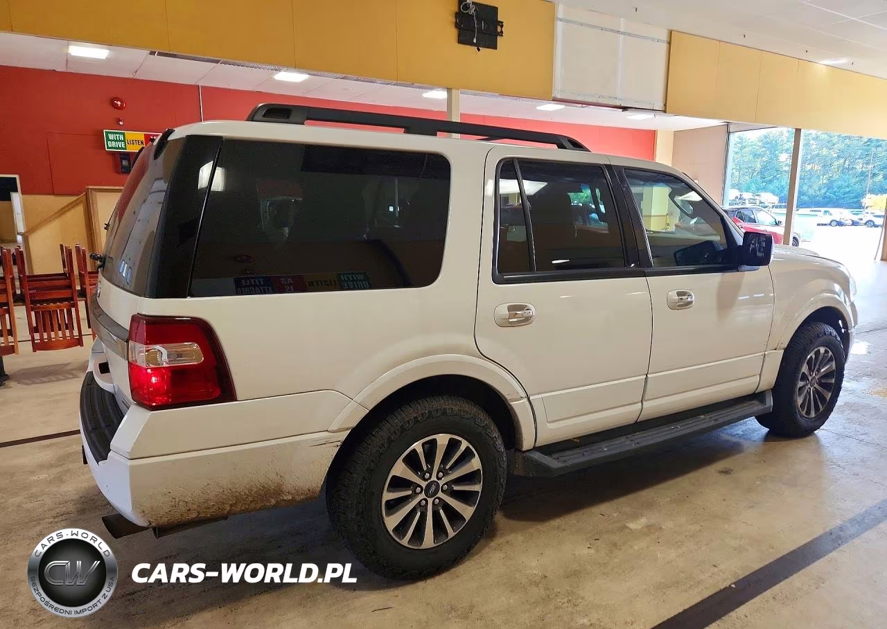 2016 Ford Expedition Xlt VIN:1FMJU1JT1GEF18568 - 3