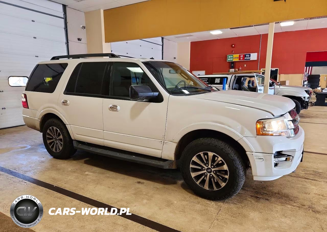 2016 Ford Expedition Xlt VIN:1FMJU1JT1GEF18568 - 4