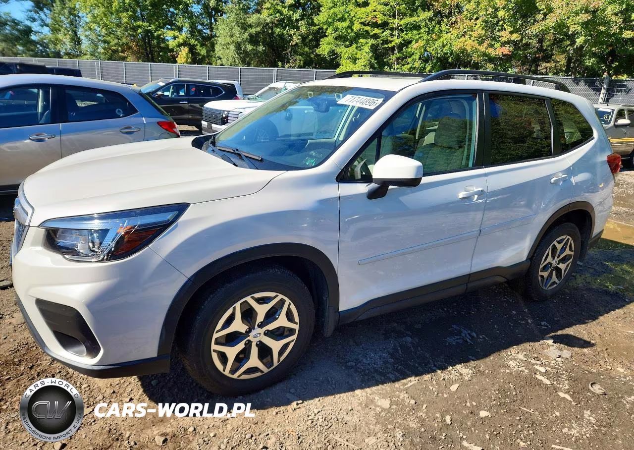2020 Subaru Forester Premium – zdjęcie 1 z 13