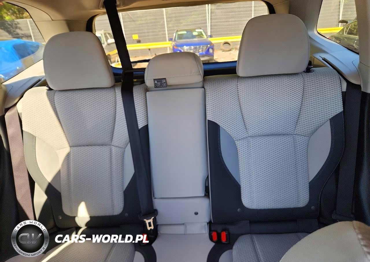 2020 Subaru Forester Premium VIN:JF2SKAJC8LH406178 - 10