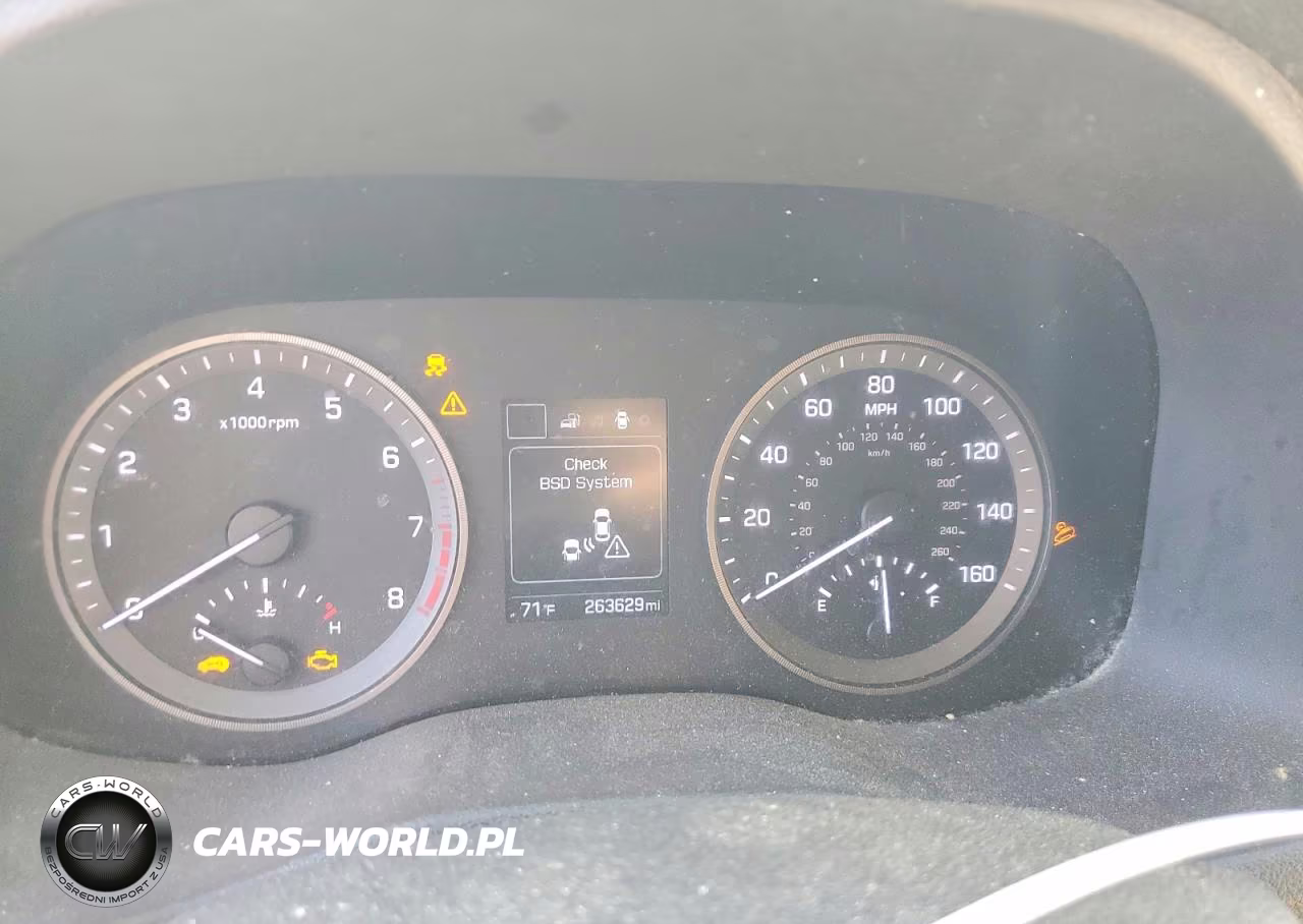 2017 Hyundai Tucson Sport VIN:KM8J3CA26HU433531 - 9