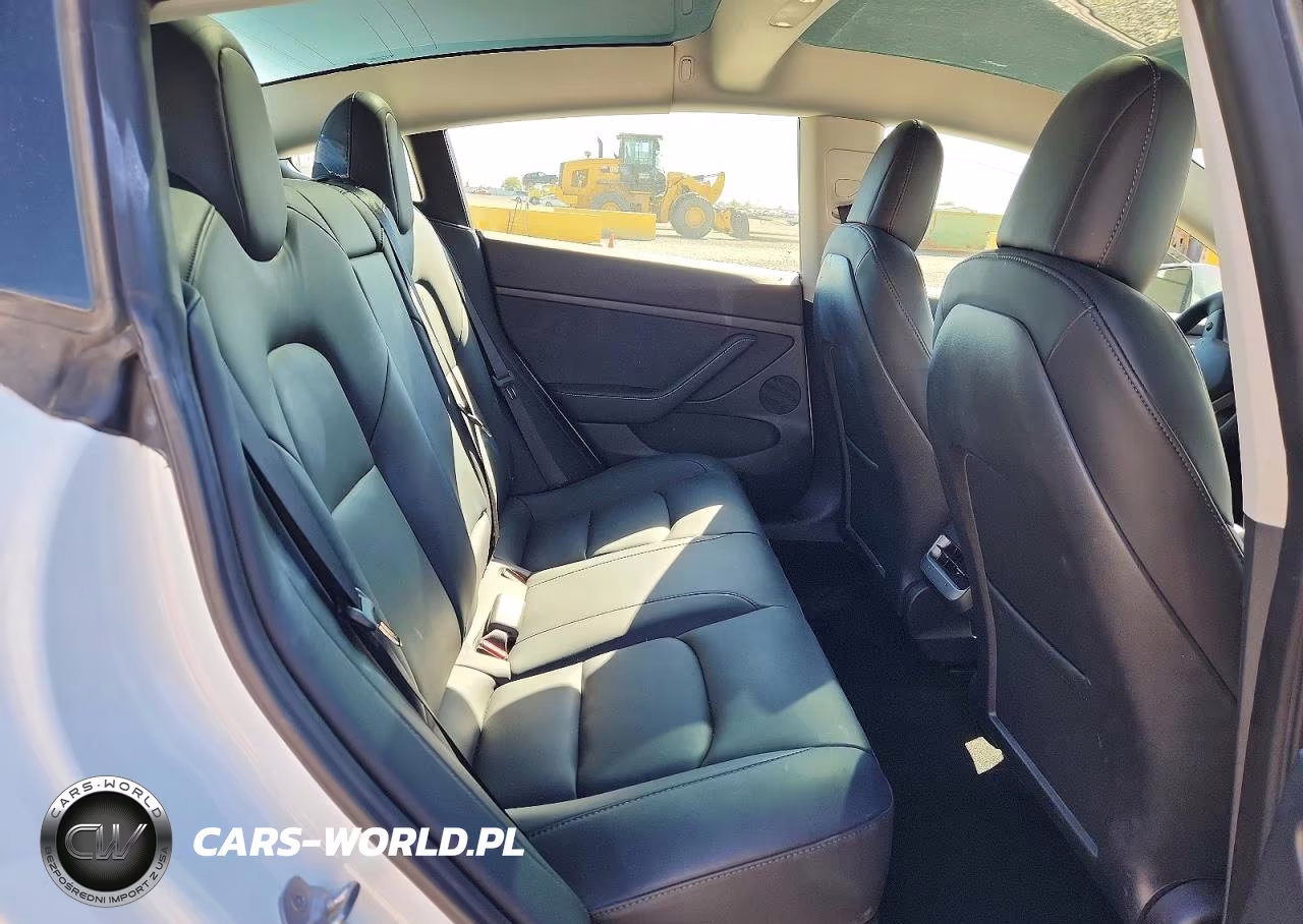 2023 Tesla Model 3 VIN:5YJ3E1EB8PF390761 - 10