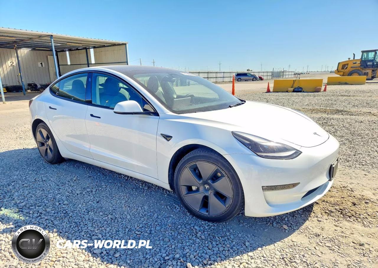2023 Tesla Model 3 VIN:5YJ3E1EB8PF390761 - 4