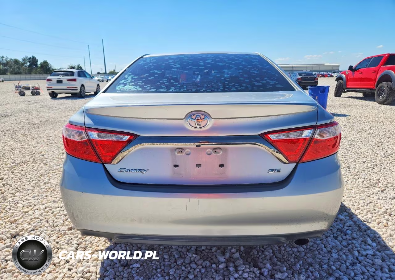 2016 Toyota Camry Se VIN:4T1BF1FK3GU164556 - 6
