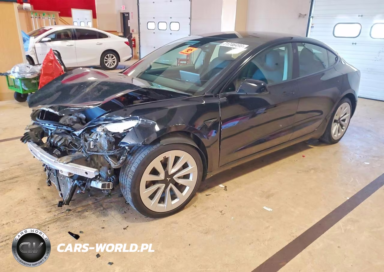 2022 Tesla Model 3 – zdjęcie 1 z 12