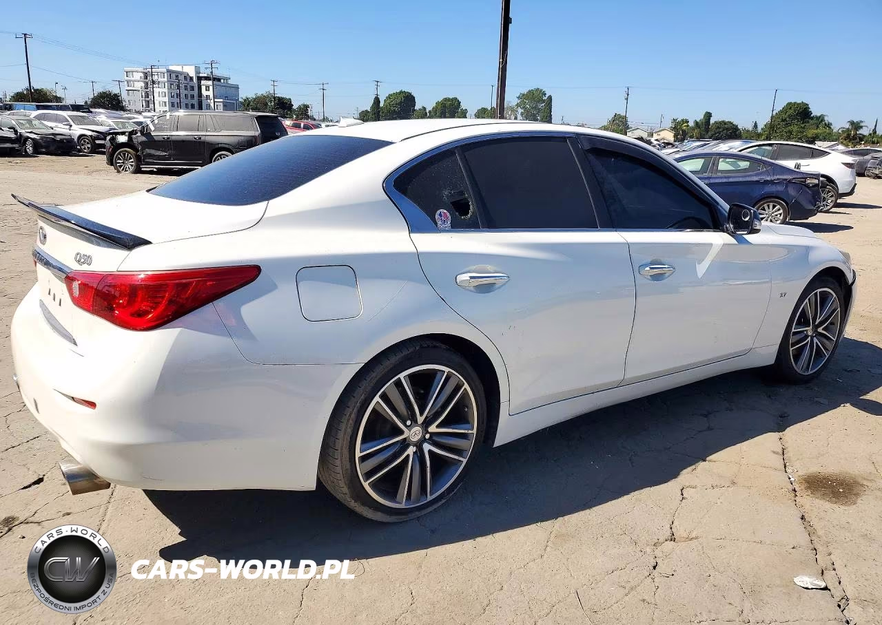 2014 Infiniti Q50 Premium VIN:JN1BV7AP1EM692626 - 3