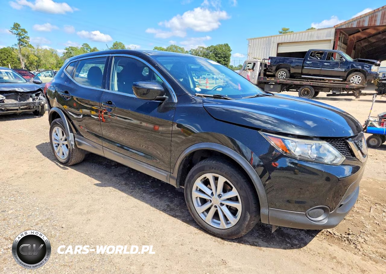 2018 Nissan Rogue Sport S VIN:JN1BJ1CR4JW259954 - 4