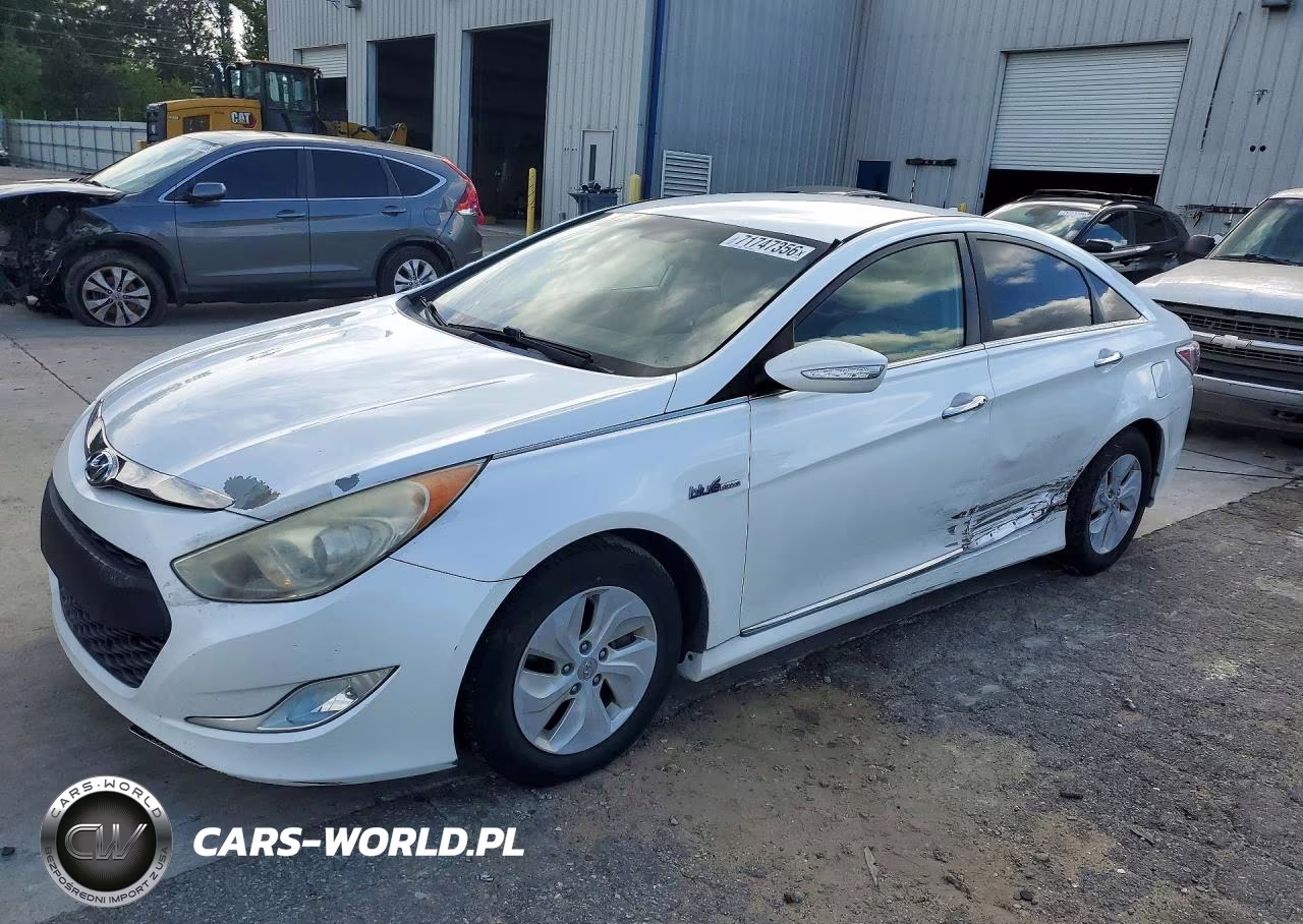 2015 Hyundai Sonata Hybrid Base – zdjęcie 1 z 12