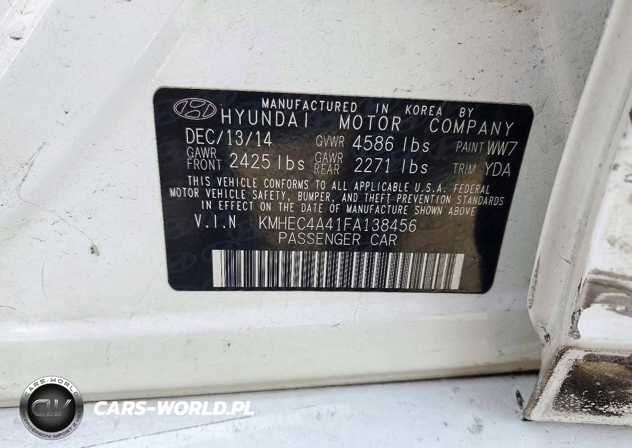 2015 Hyundai Sonata Hybrid Base VIN:KMHEC4A41FA138456 - 12