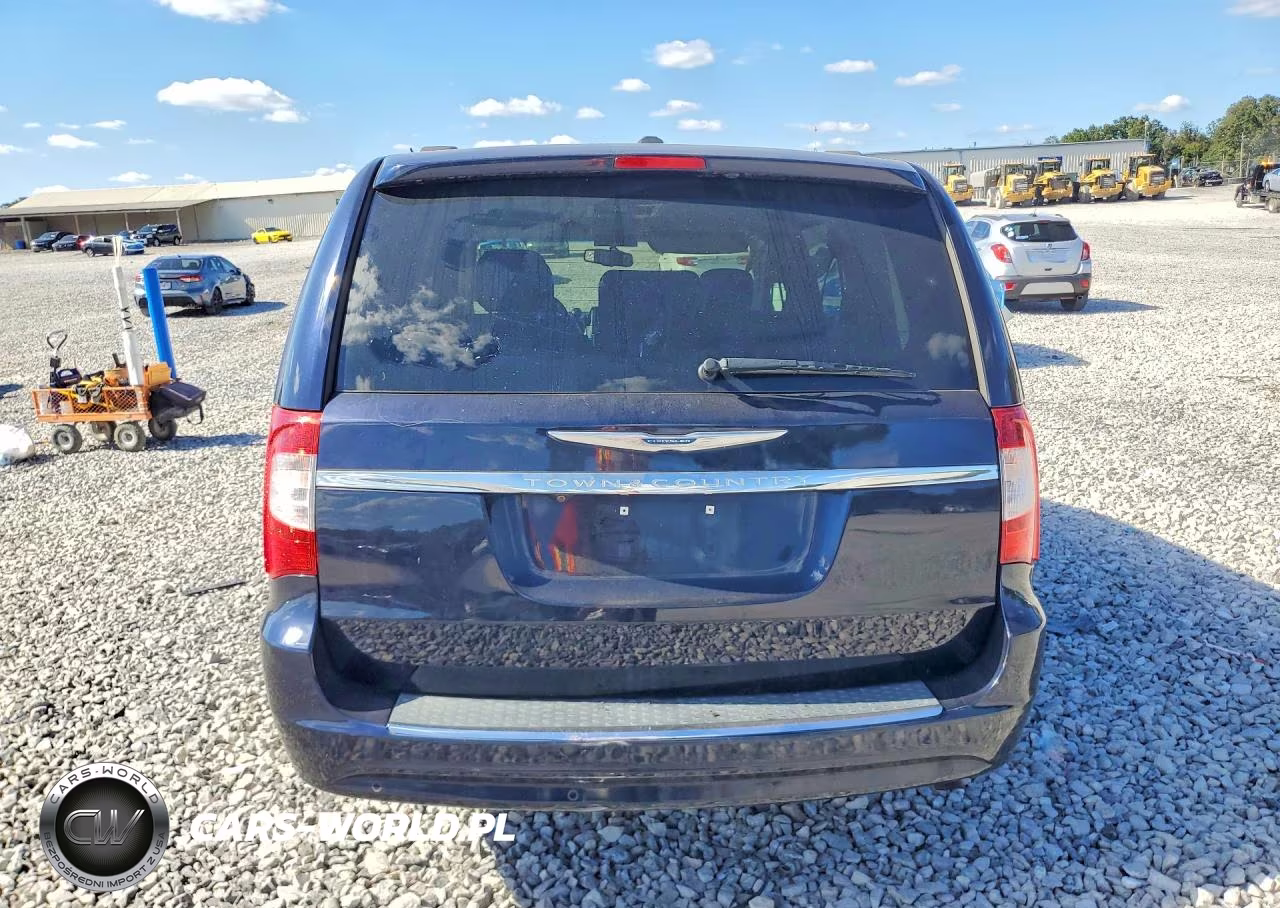 2011 Chrysler Town & Country Touring L VIN:2A4RR8DG5BR706046 - 6