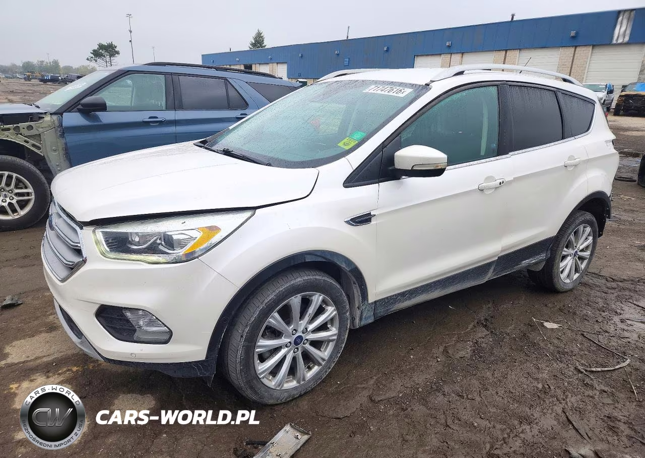 2017 FORD ESCAPE TITANIUM