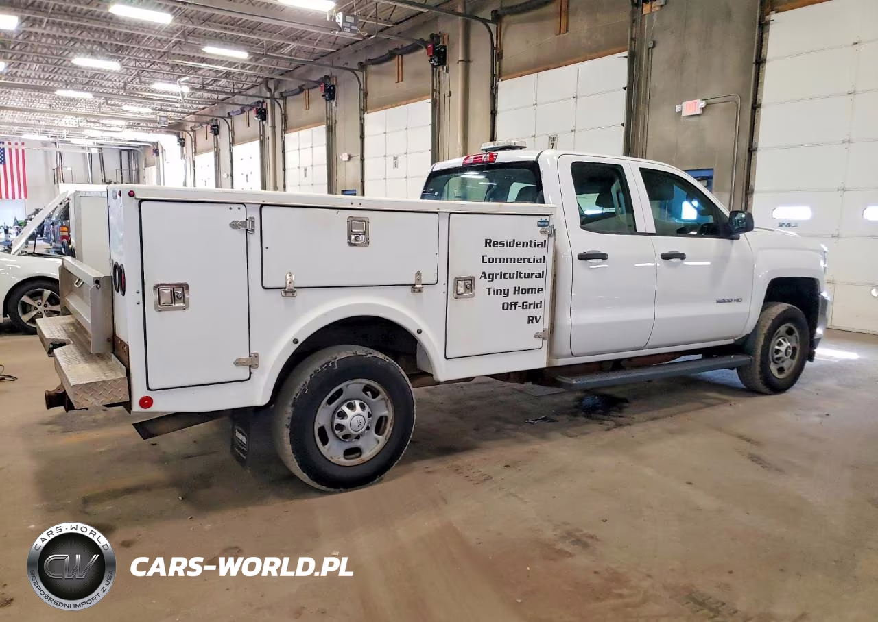 2016 Chevrolet Silverado K2500 Heavy Duty VIN:1GC2KUEG3GZ254226 - 3