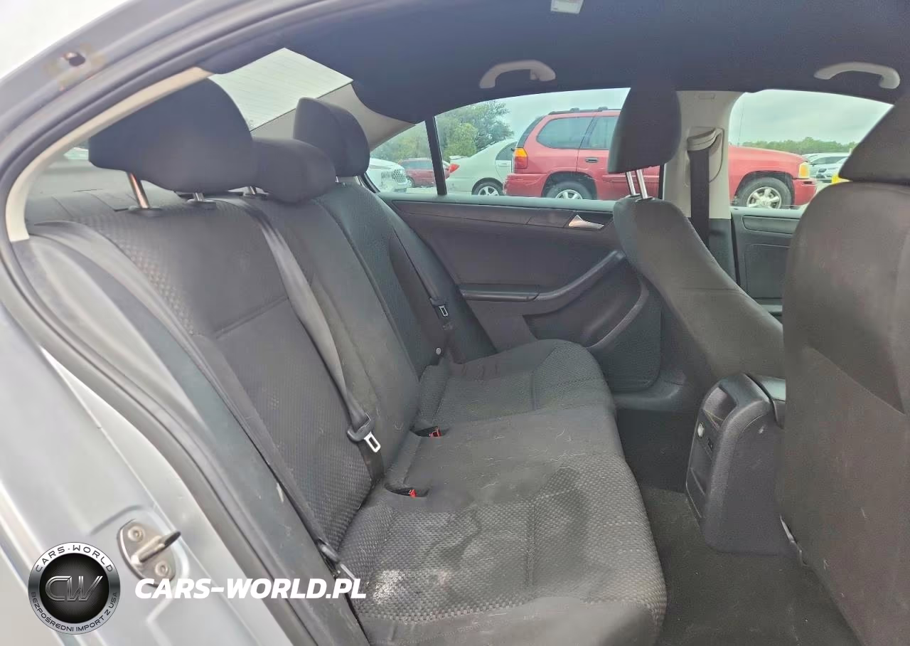 2014 Volkswagen Jetta Base VIN:3VW2K7AJ6EM306317 - 10