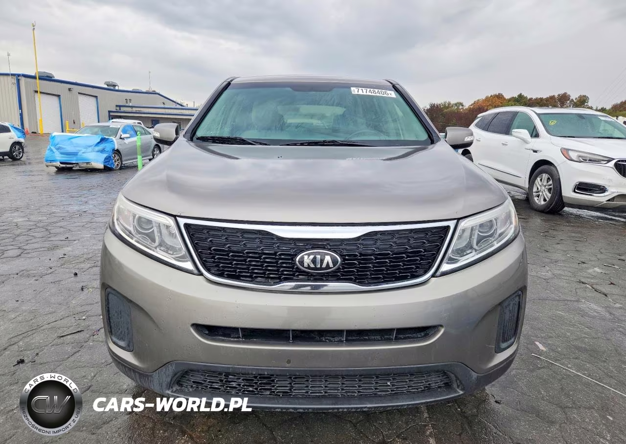 2015 Kia Sorento Lx VIN:5XYKT3A64FG555671 - 5