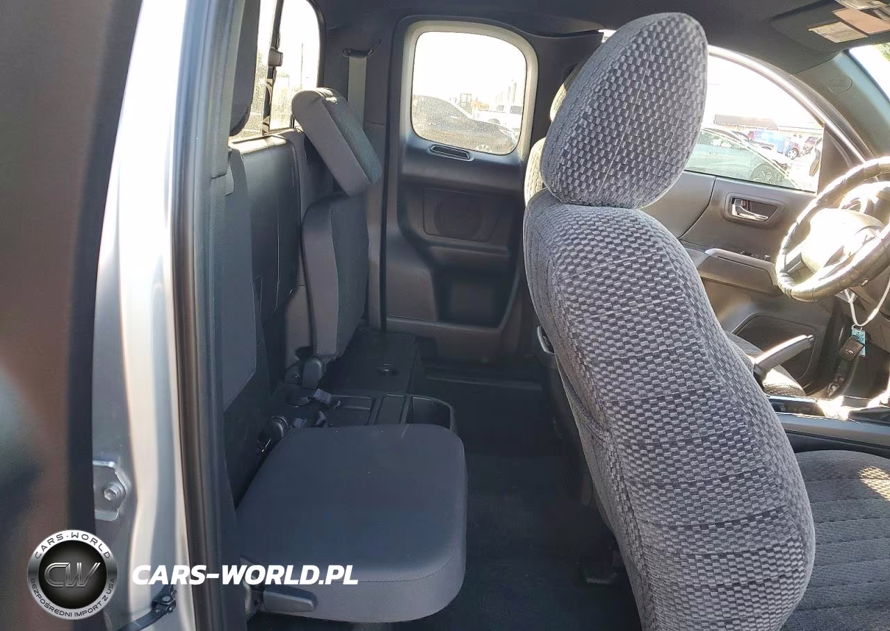 2018 Toyota Tacoma Trd Off-Road VIN:5TFSZ5AN0JX164752 - 10