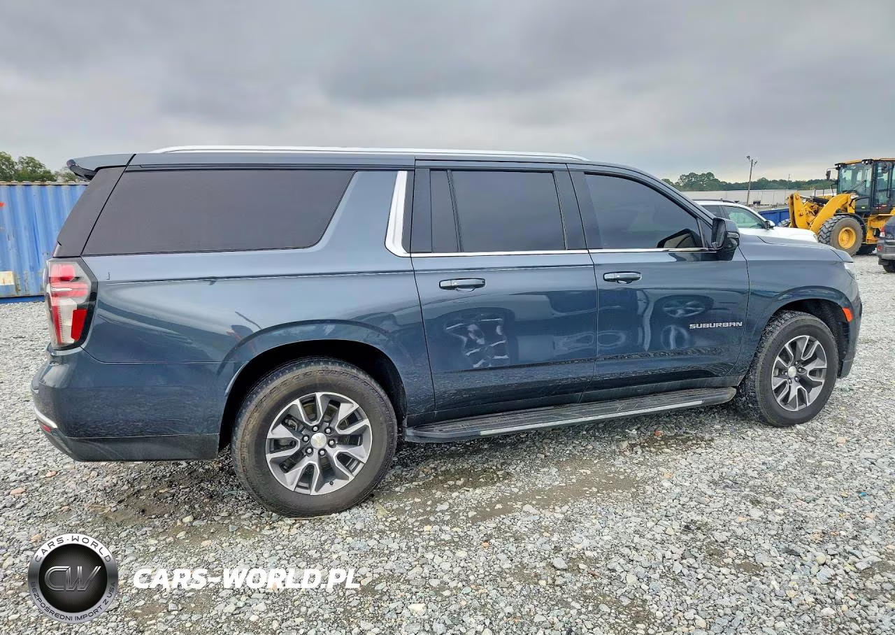 2021 Chevrolet Suburban C1500 Lt VIN:1GNSCCKD1MR147406 - 3
