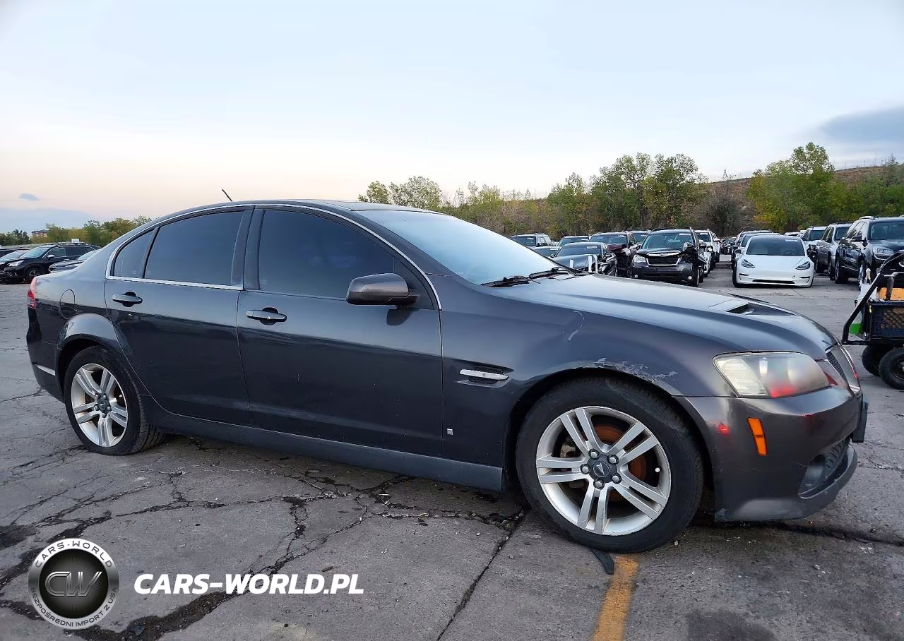 2008 Pontiac G8 VIN:6G2ER57738L130707 - 4