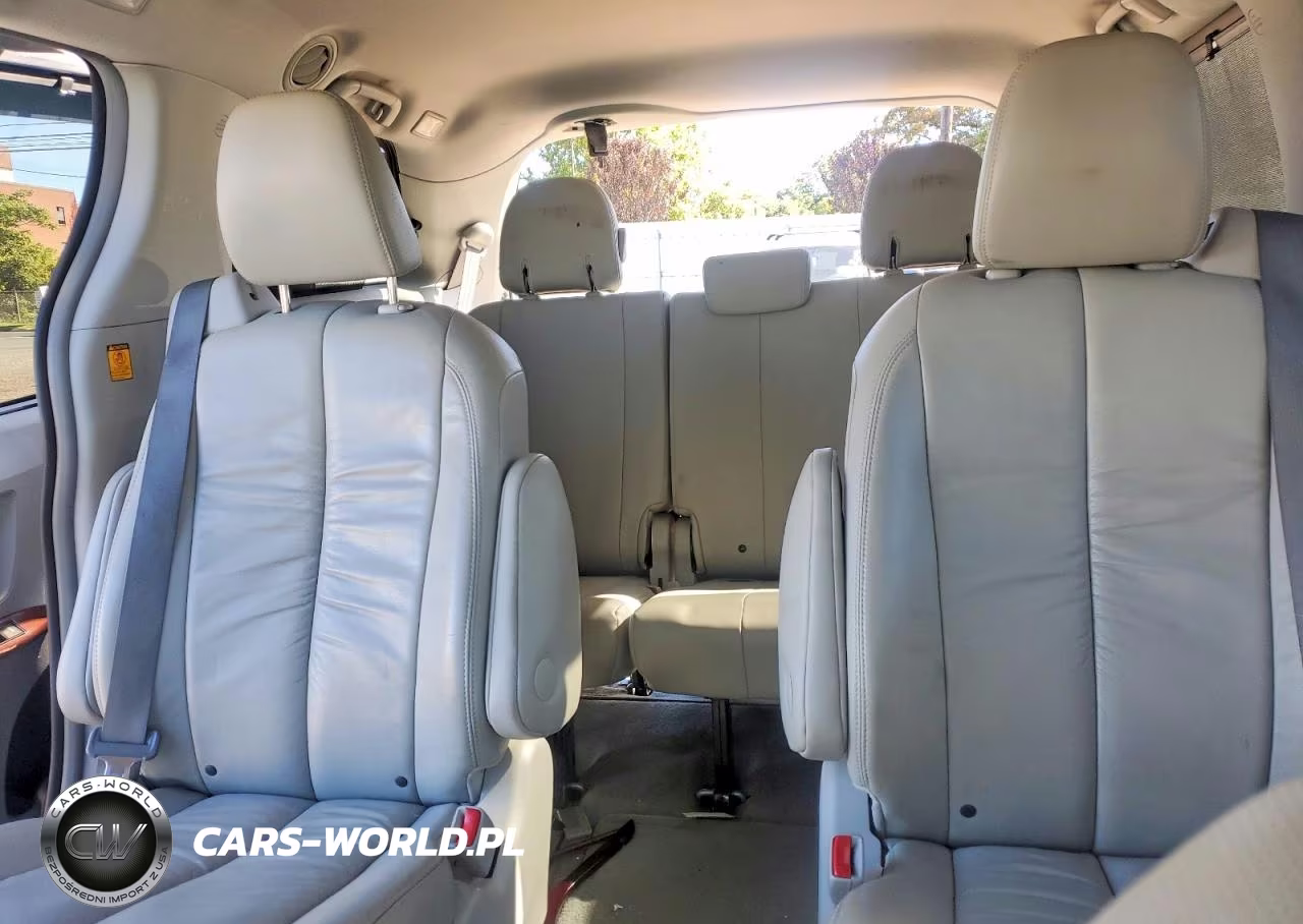 2012 Toyota Sienna Xle 7-Passenger VIN:5TDDK3DC8CS033279 - 10