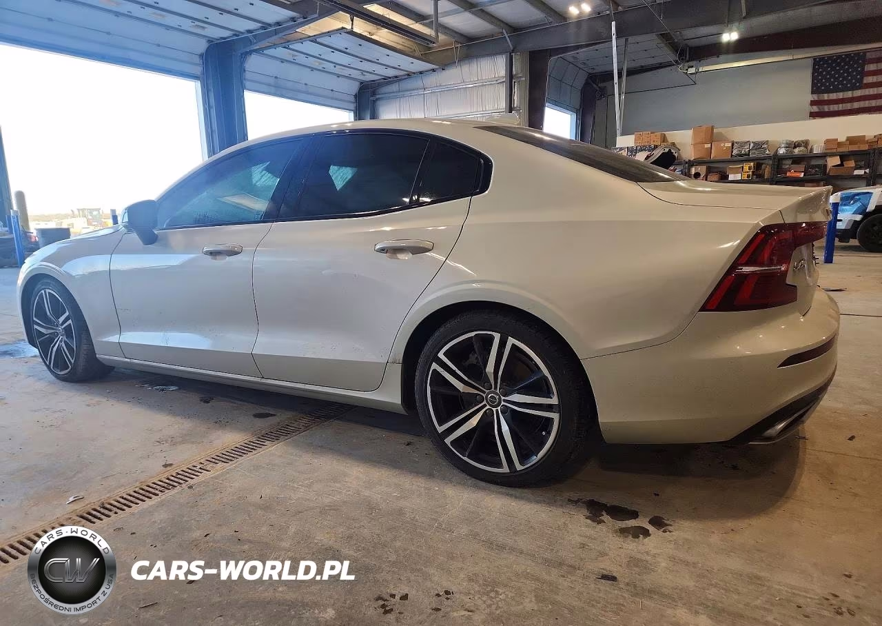 2019 Volvo S60 T6 R-Design VIN:7JRA22TM7KG014000 - 2