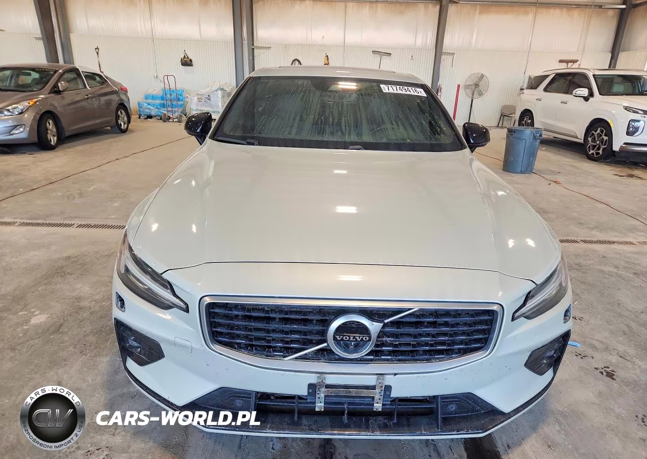 2019 Volvo S60 T6 R-Design VIN:7JRA22TM7KG014000 - 5
