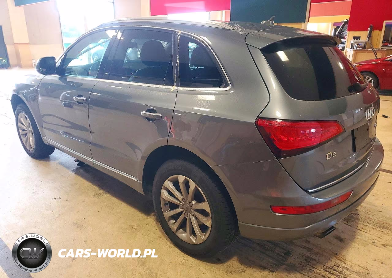 2015 Audi Q5 Premium VIN:WA1CFAFP9FA005183 - 2