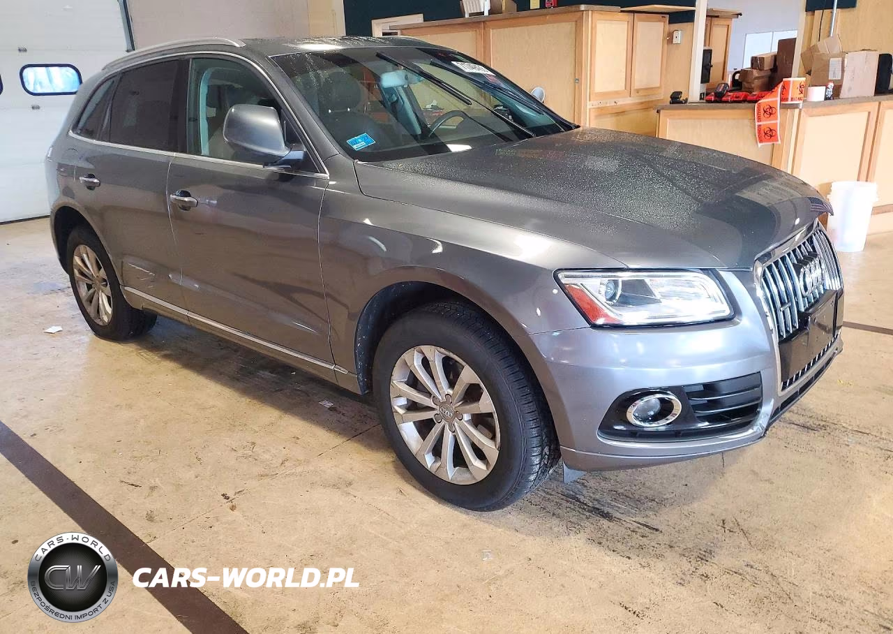 2015 Audi Q5 Premium VIN:WA1CFAFP9FA005183 - 4