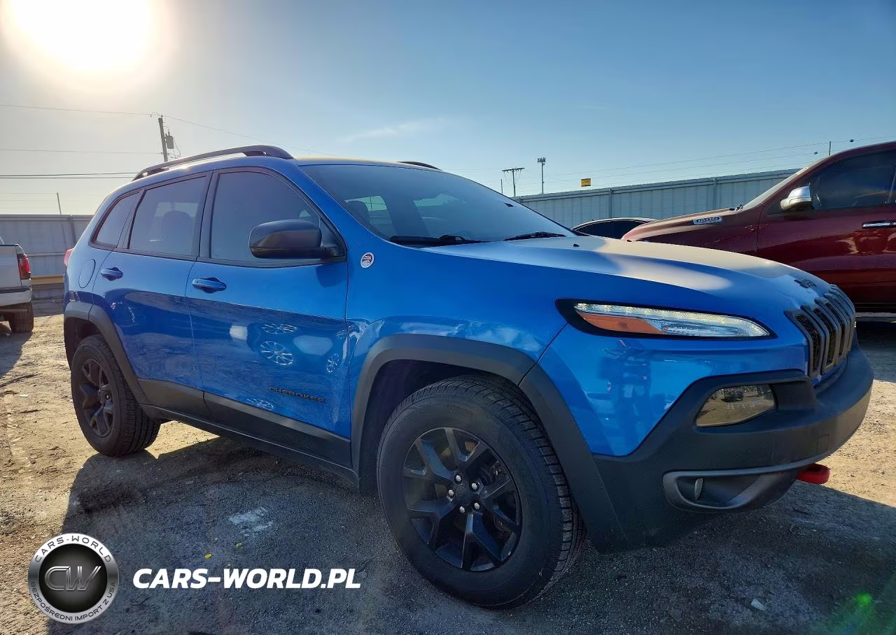 2017 Jeep Cherokee Trailhawk VIN:1C4PJMBS1HW609057 - 4