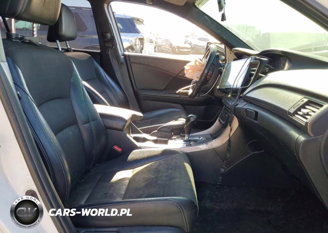 2016 Honda Accord Sport VIN:1HGCR2F55GA232133 - 7