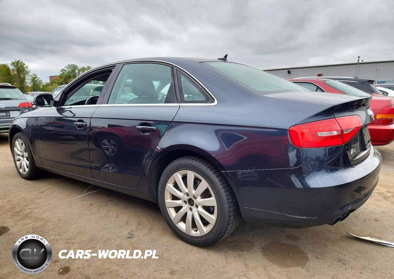 2013 Audi A4 Premium VIN:WAUBFAFL1DN032704 - 2