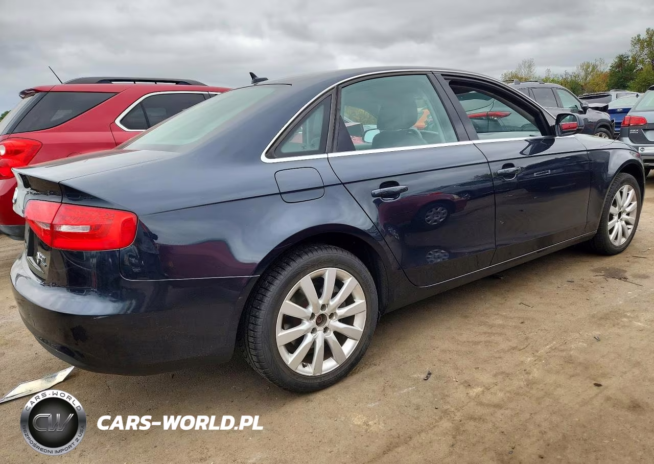 2013 Audi A4 Premium VIN:WAUBFAFL1DN032704 - 3