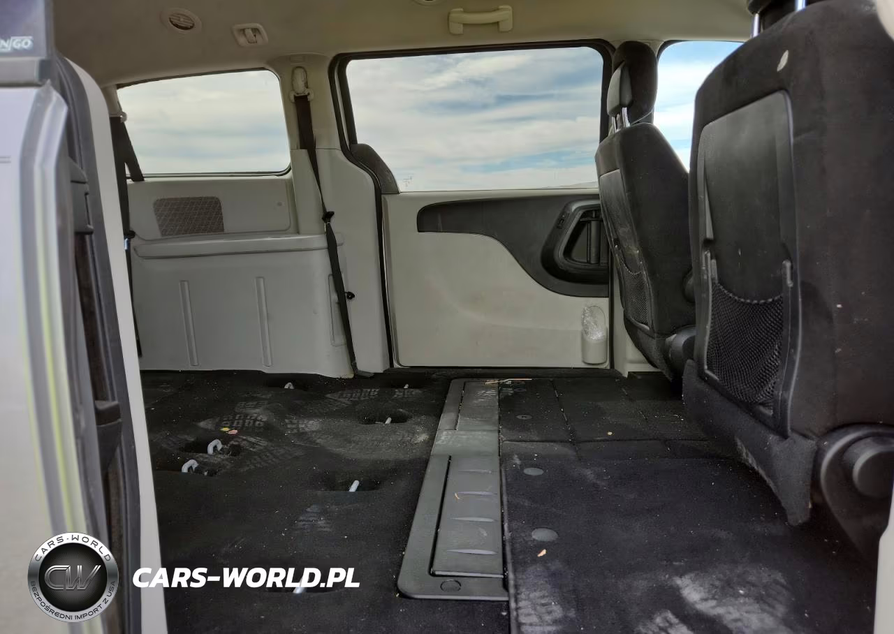 2014 Dodge Grand Caravan Sxt VIN:2C4RDGCG2ER205426 - 11