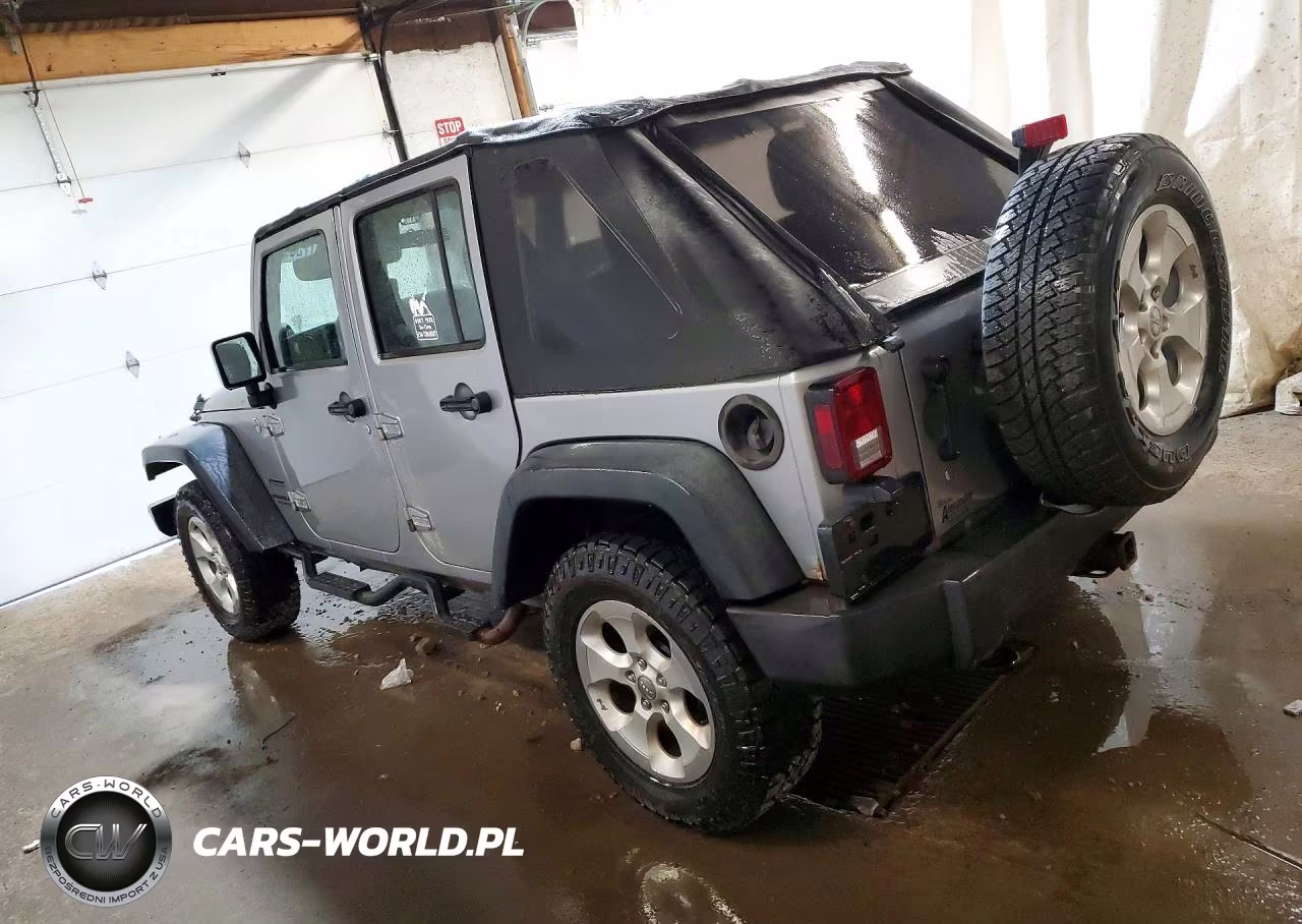 2014 Jeep Wrangler Unlimited Sport VIN:1C4BJWDG5EL119698 - 2