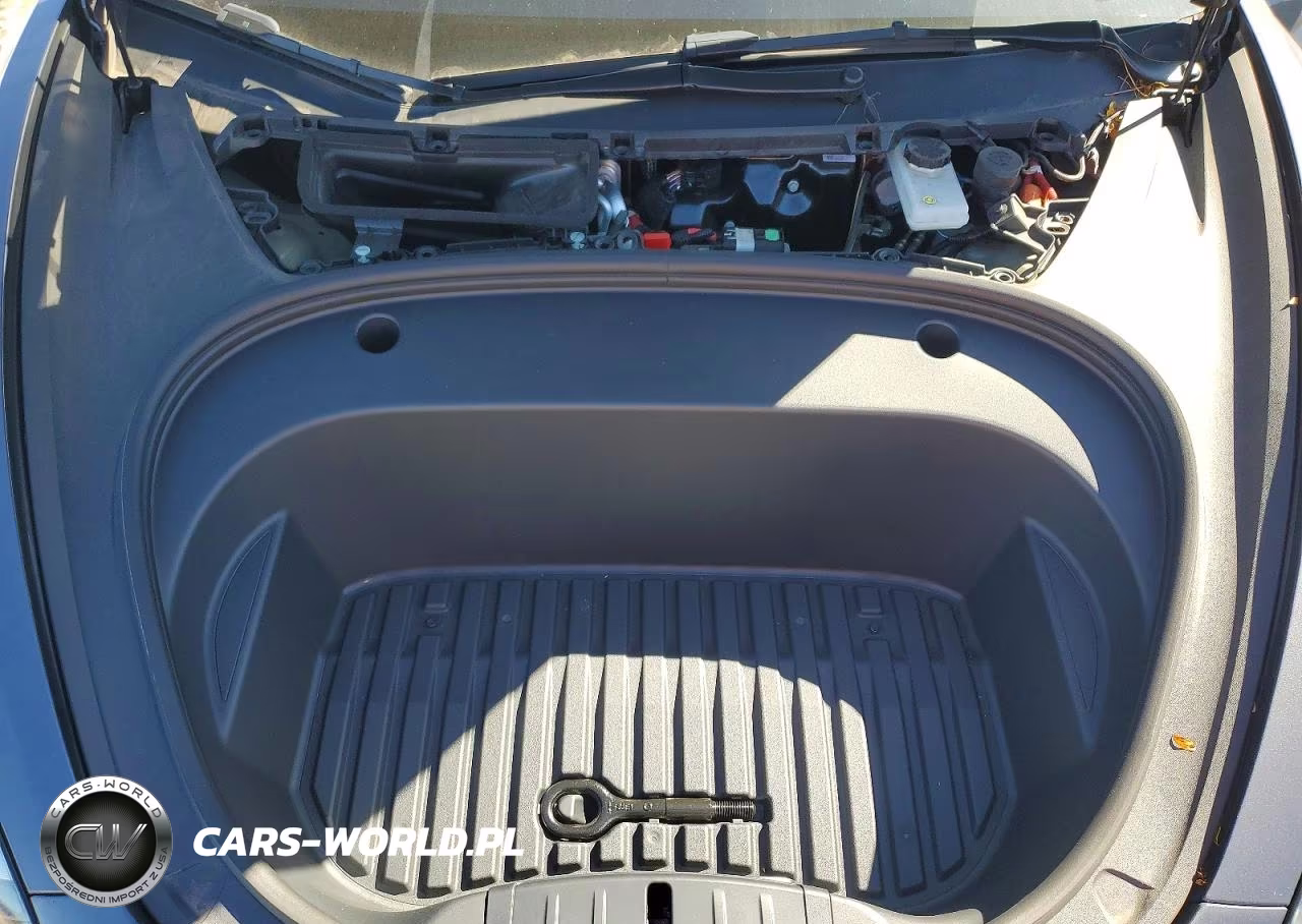 2023 Tesla Model 3 VIN:5YJ3E1EB8PF660023 - 11