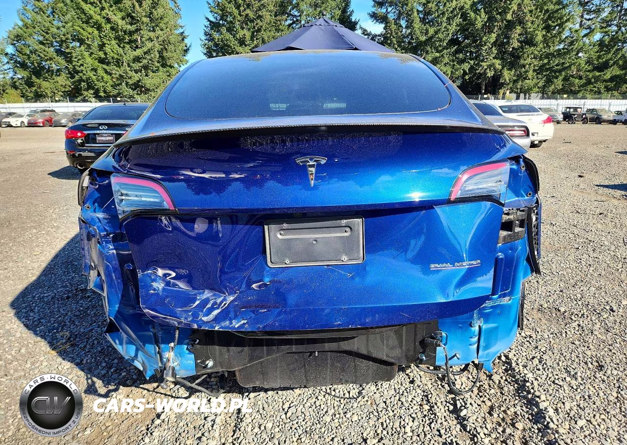 2022 Tesla Model Y VIN:7SAYGDEF3NF365867 - 6