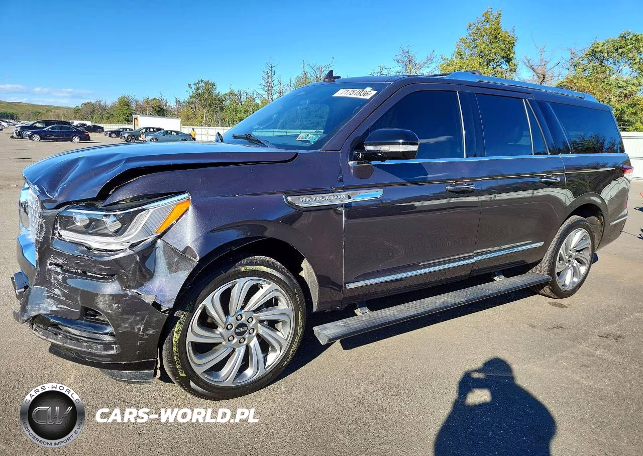 2023 Lincoln Navigator L Reserve
