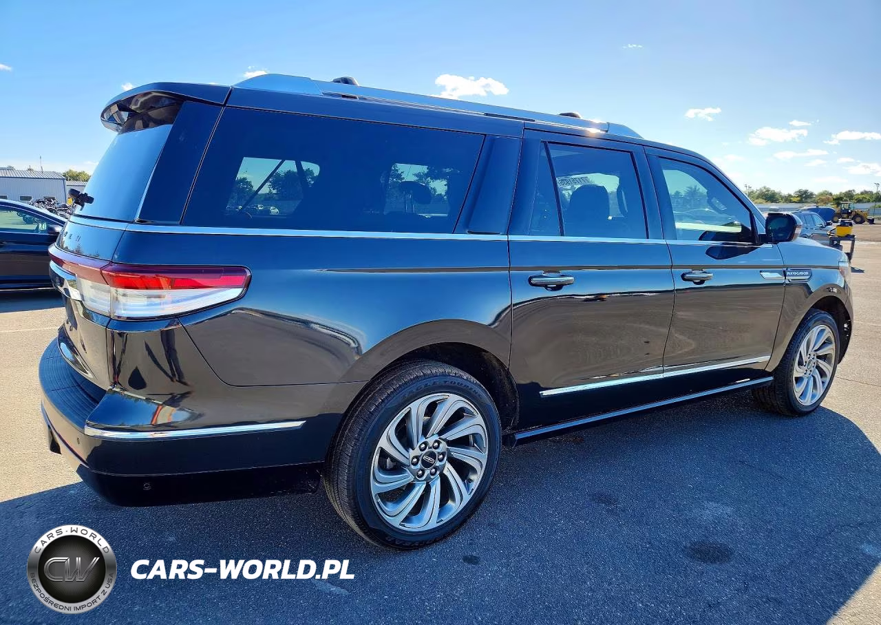 2023 Lincoln Navigator L Reserve VIN:5LMJJ3LG1PEL04228 - 3