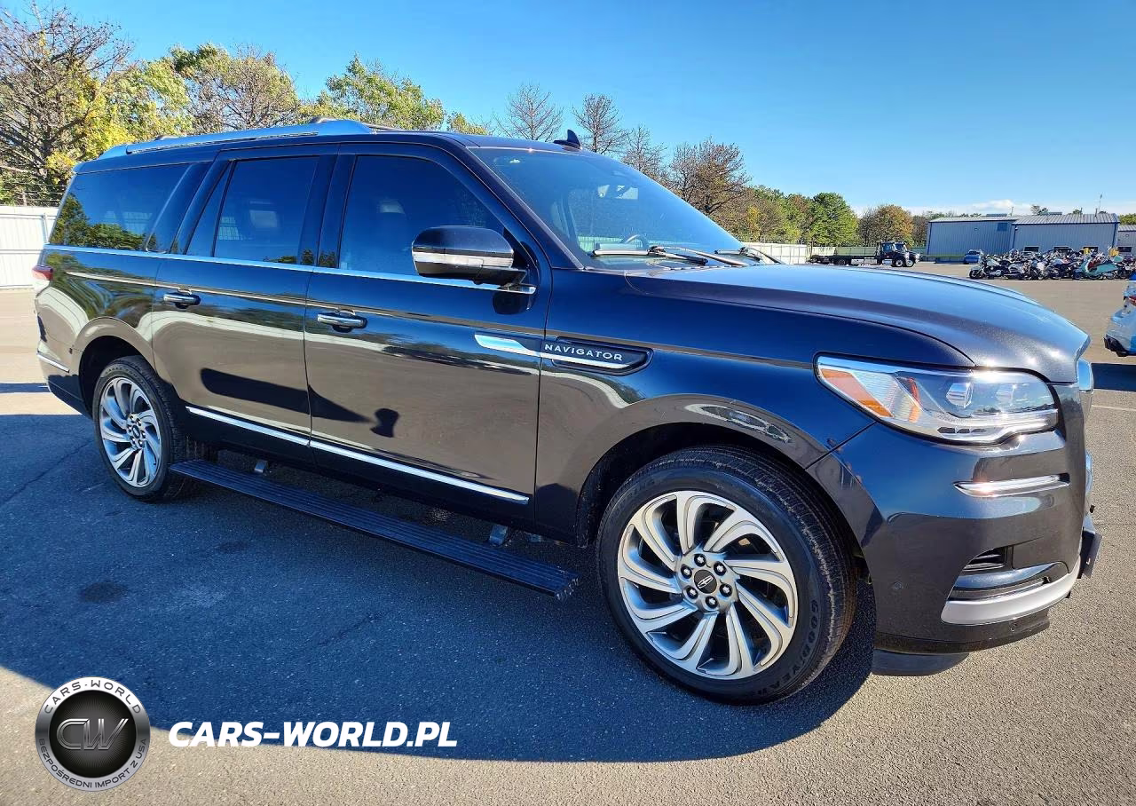 2023 Lincoln Navigator L Reserve VIN:5LMJJ3LG1PEL04228 - 4