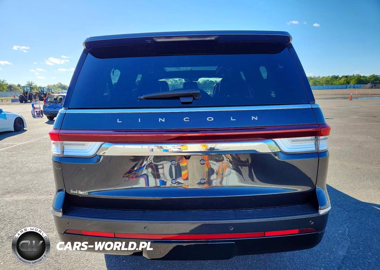 2023 Lincoln Navigator L Reserve VIN:5LMJJ3LG1PEL04228 - 6