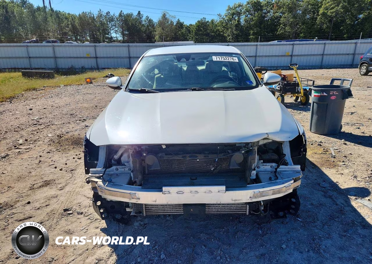2018 Honda Accord Lx VIN:1HGCV1F1XJA174157 - 5