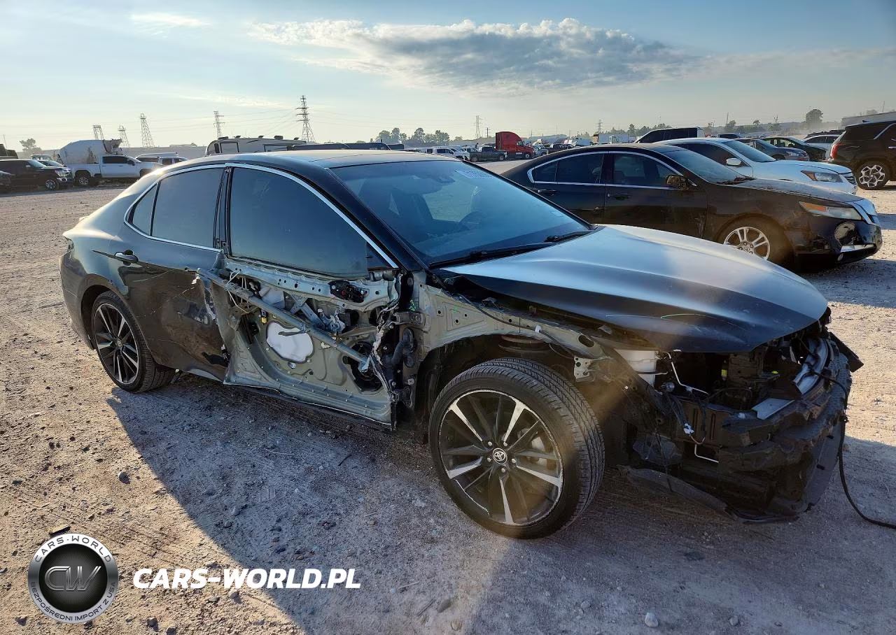 2020 Toyota Camry Xse VIN:4T1K61AK0LU373528 - 4
