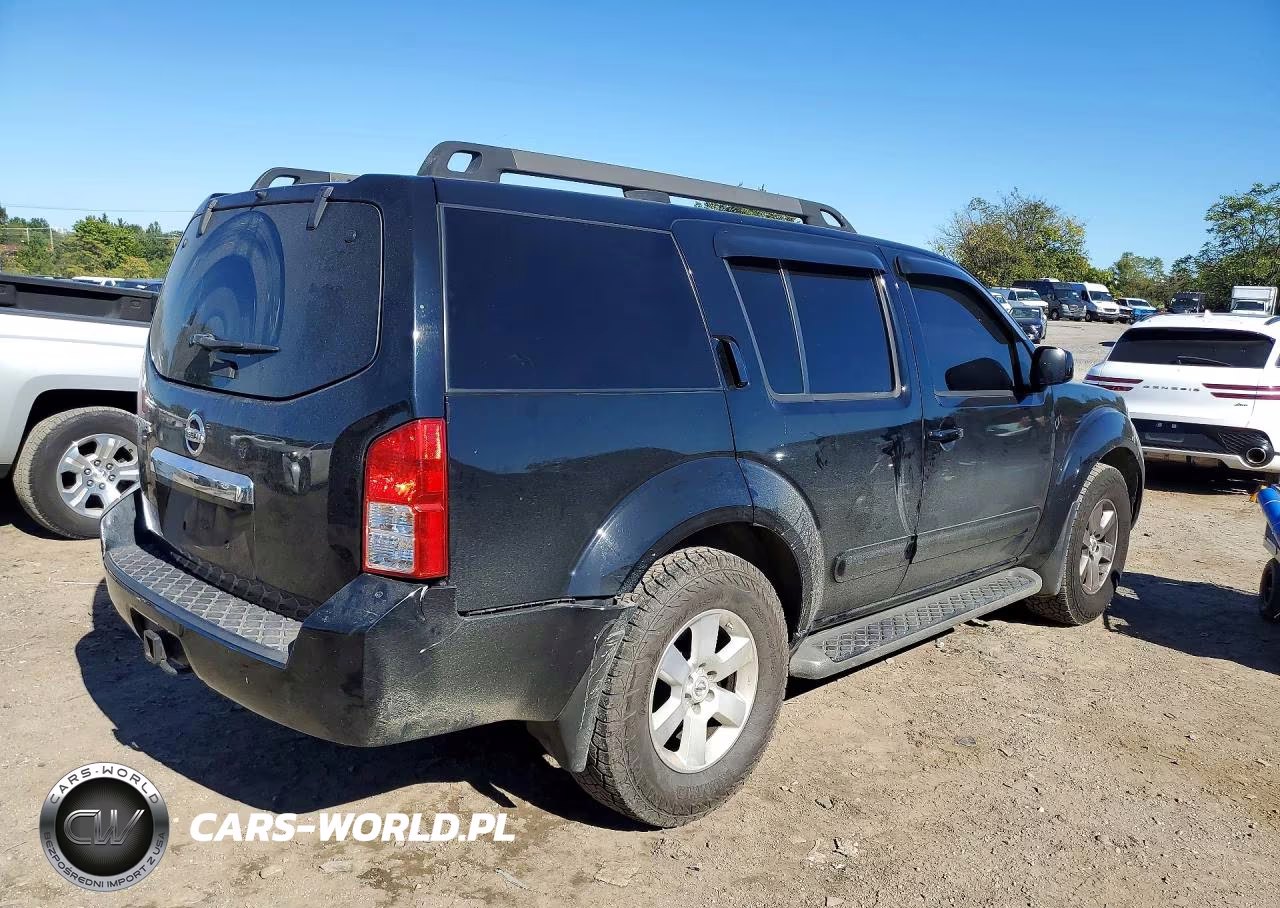 2011 Nissan Pathfinder S VIN:5N1AR1NB4BC632023 - 3