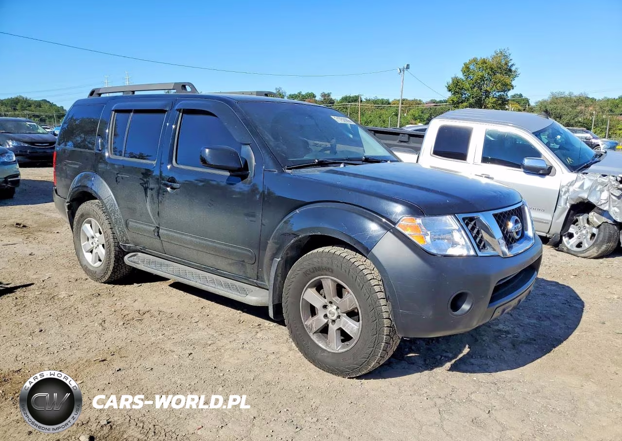 2011 Nissan Pathfinder S VIN:5N1AR1NB4BC632023 - 4